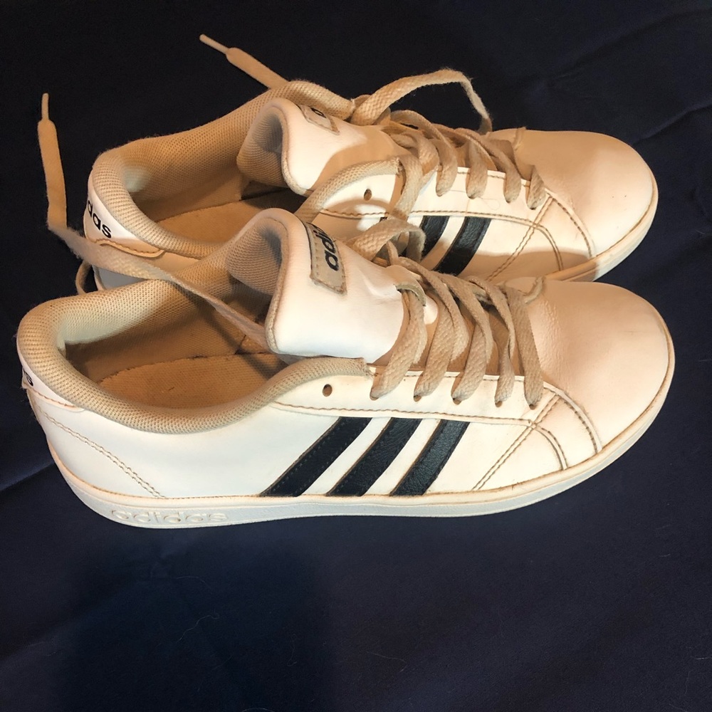 Girls Adidas Sneakers Size 3